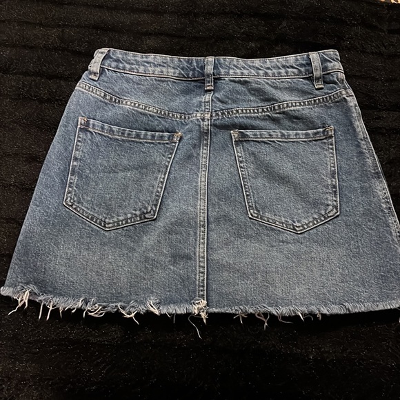 Free People mini skirt never worn size 28 - Picture 2 of 2